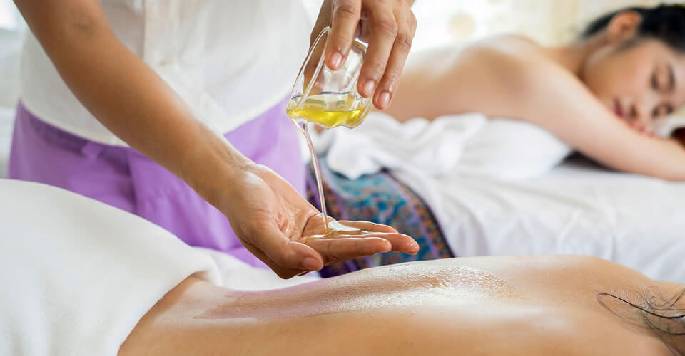 Read more about the article Como funciona o tratamento com aromaterapia?